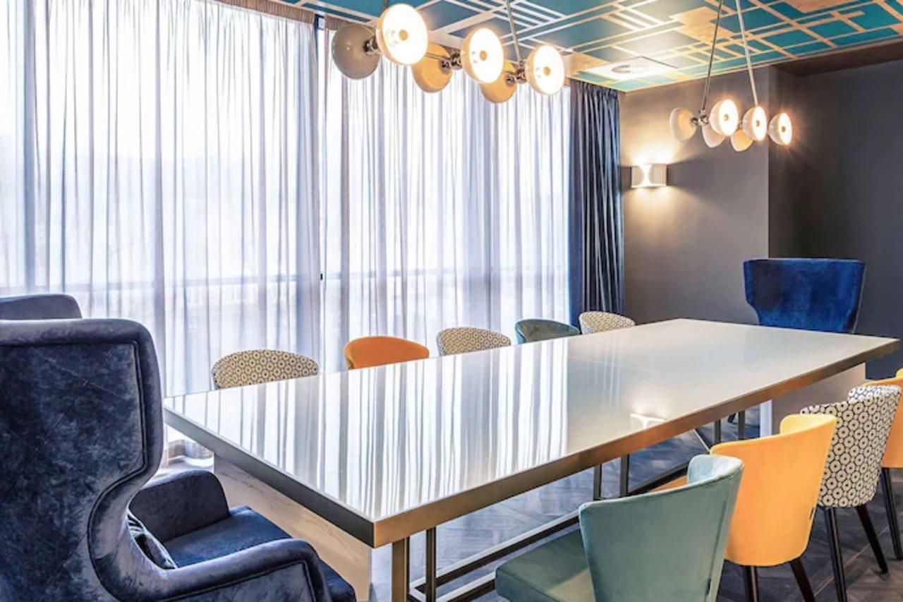 Mercure Almaty City Center Ngoại thất bức ảnh