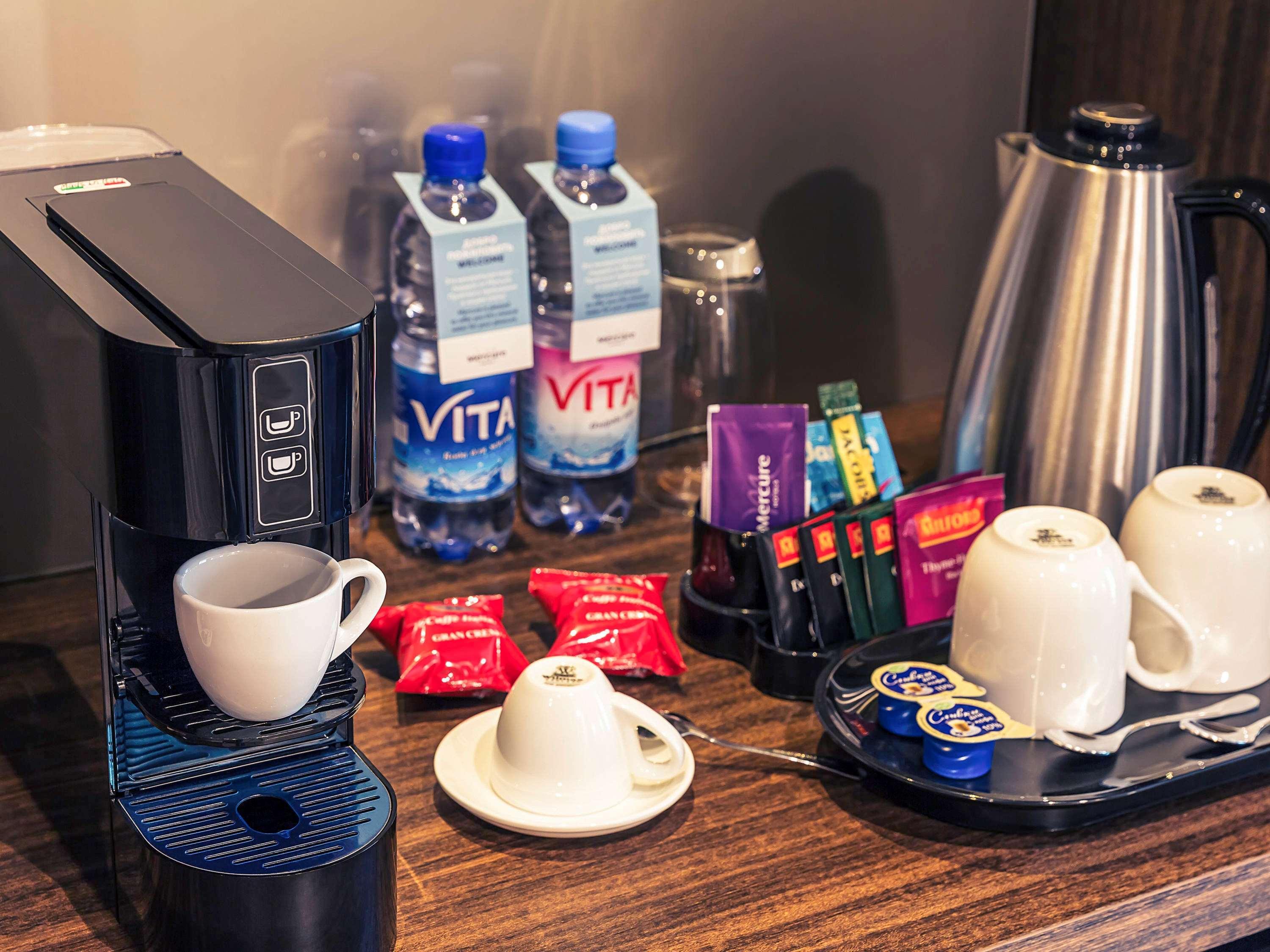 Mercure Almaty City Center Ngoại thất bức ảnh