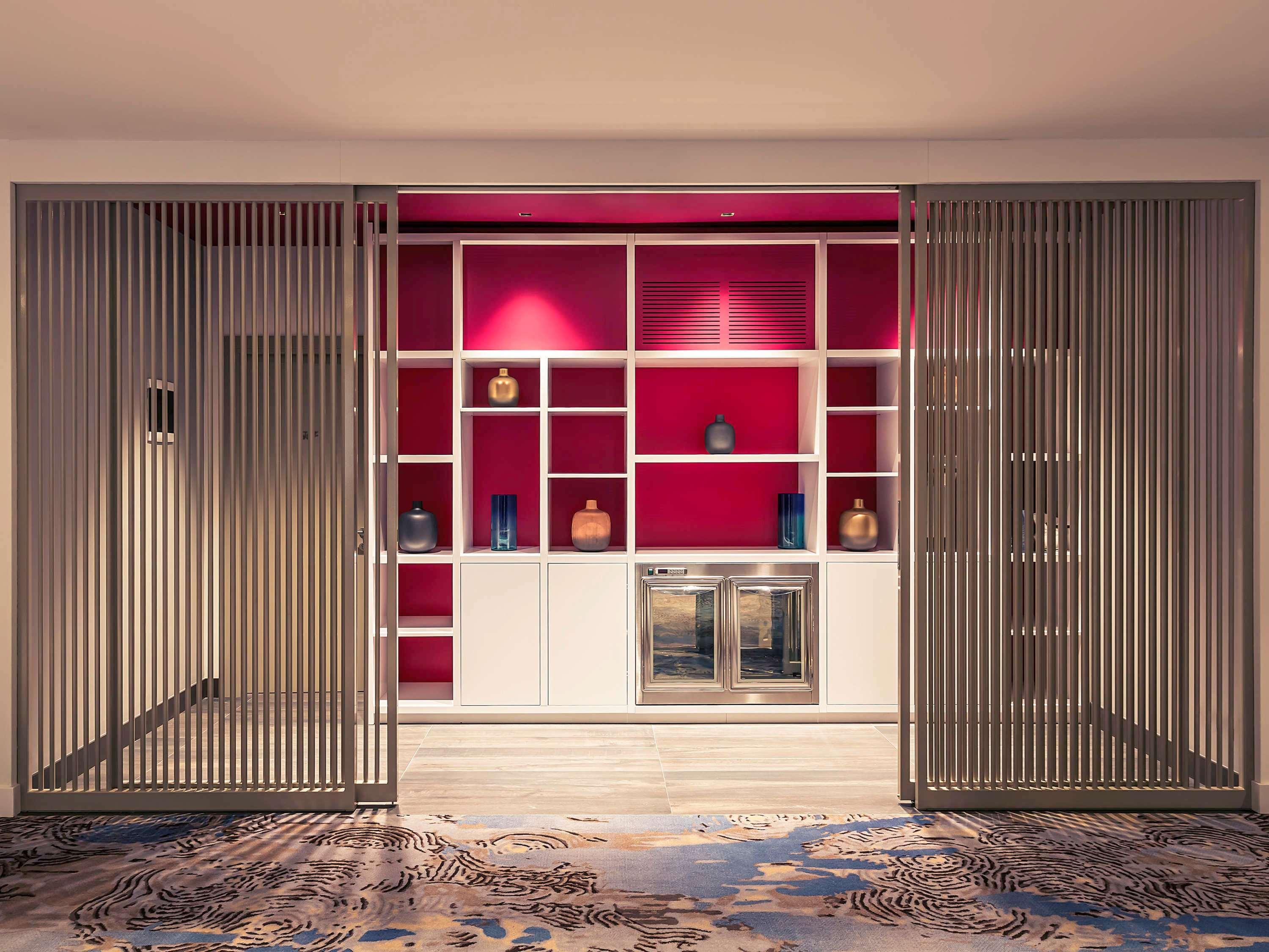 Mercure Almaty City Center Ngoại thất bức ảnh