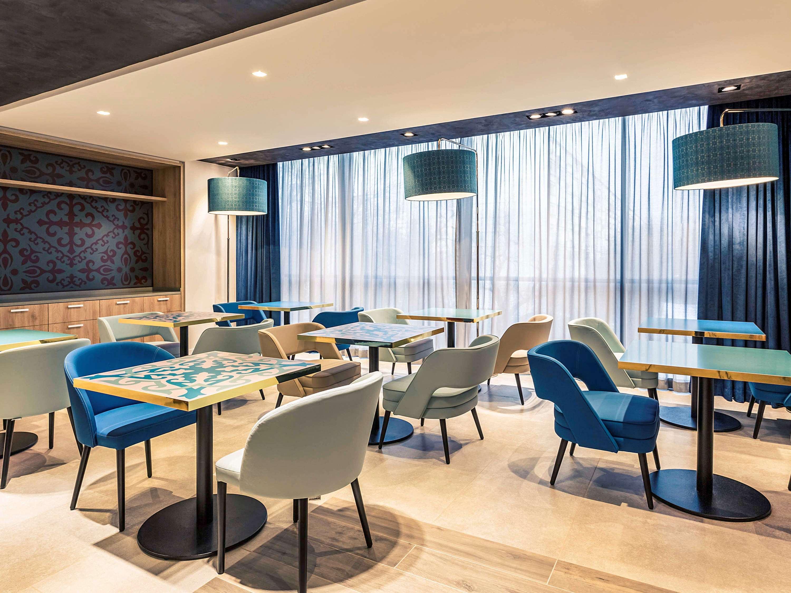 Mercure Almaty City Center Ngoại thất bức ảnh
