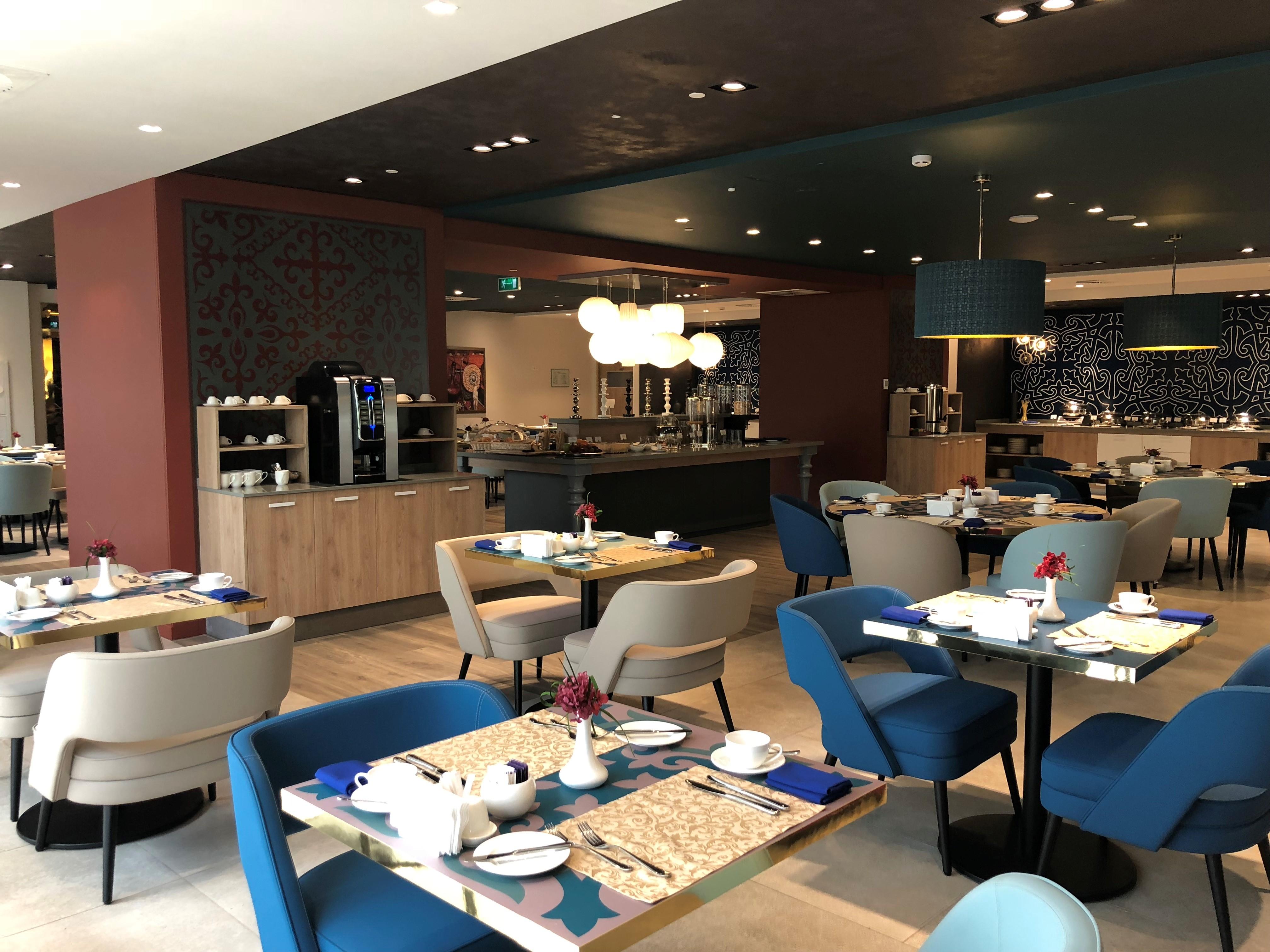 Mercure Almaty City Center Ngoại thất bức ảnh