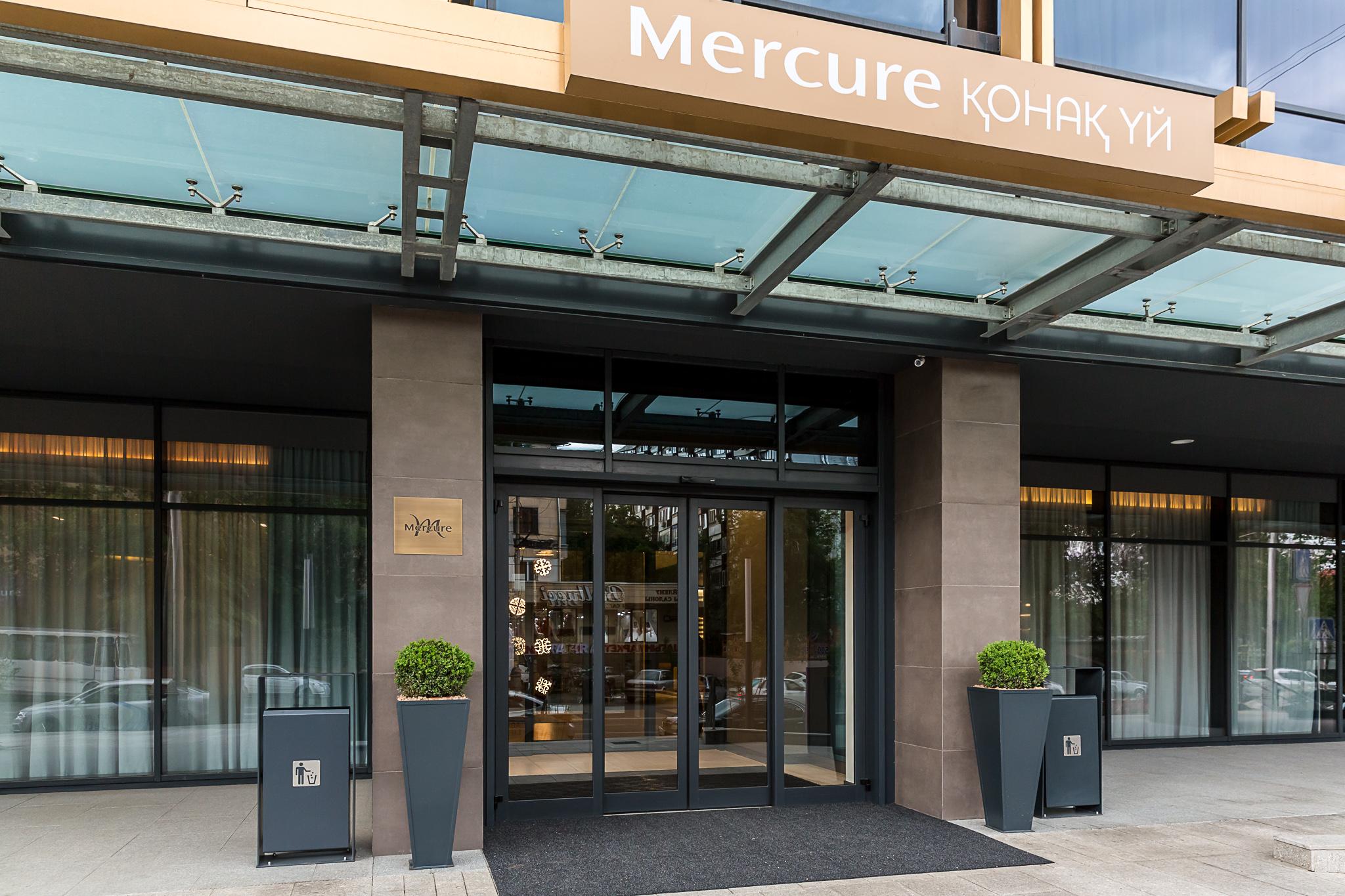 Mercure Almaty City Center Ngoại thất bức ảnh