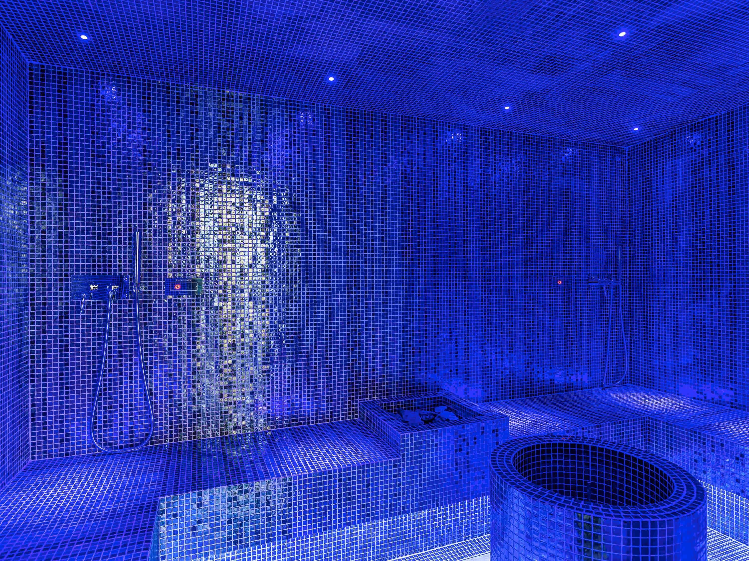 Mercure Almaty City Center Ngoại thất bức ảnh