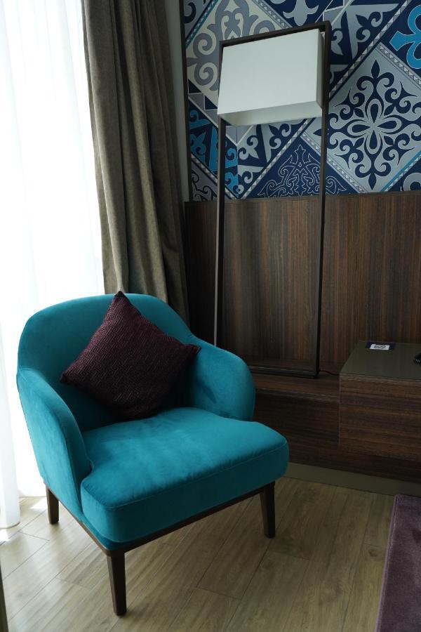Mercure Almaty City Center Ngoại thất bức ảnh